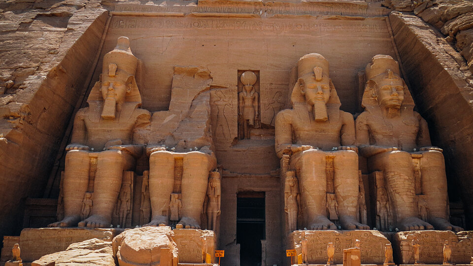 /images/r/abu-simbel-temple_-aswan_egypt-1/c960x540g0-375-4000-2625/abu-simbel-temple_-aswan_egypt-1.jpg