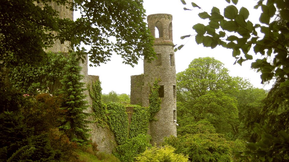 /images/r/blarney-castle-ireland-976891/c960x540g0-288-3072-2016/blarney-castle-ireland-976891.jpg