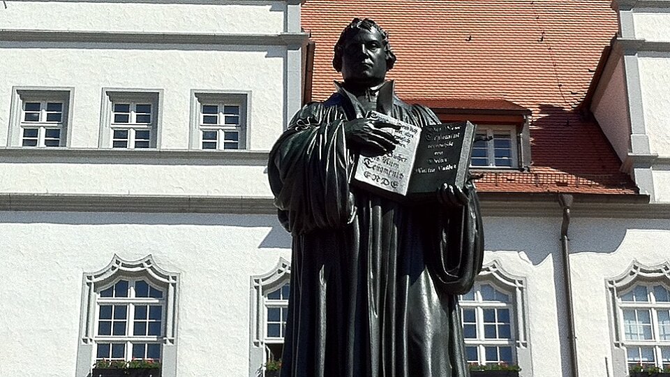 /images/r/luther-wittenberg-germany/c960x540g2-378-956-915/luther-wittenberg-germany.jpg