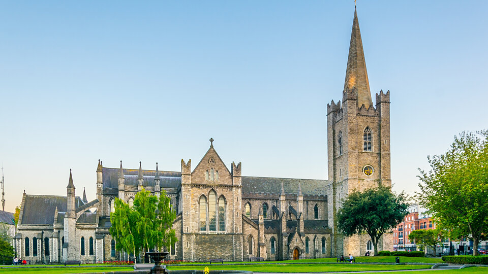 /images/r/st-patrick-s-cathedral_dublin_ireland/c960x540g0-0-2443-1374/st-patrick-s-cathedral_dublin_ireland.jpg